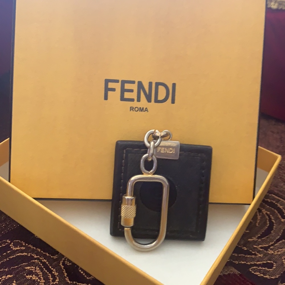 Authentic Fendi classic key chain w/ box - Picture 7 of 8